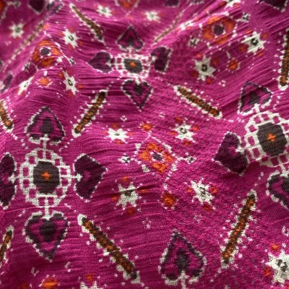 ANTHROPOLOGIE pink patterned blouse - Picture 7 of 8